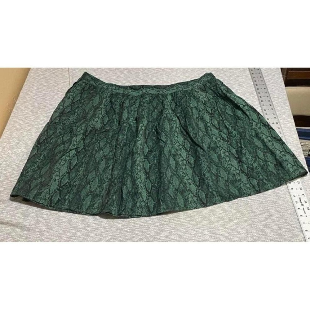 Ava & Viv green/ black mini skirt stretchy waistband Women 3X. SKU-B695#mini